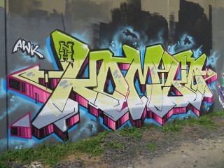 Kombo / Melbourne / Walls