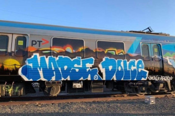 Madse / Melbourne / Trains