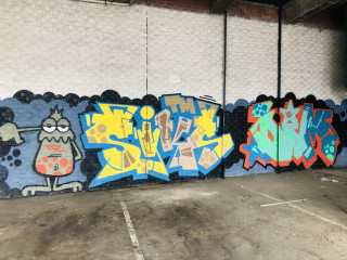 Siks / Sydney / Walls