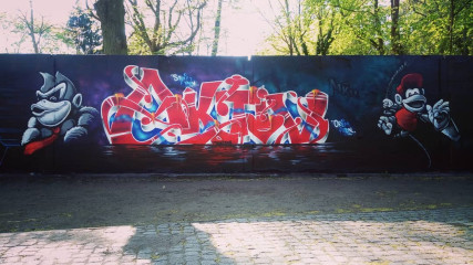 Aktiv / Berlin / Walls