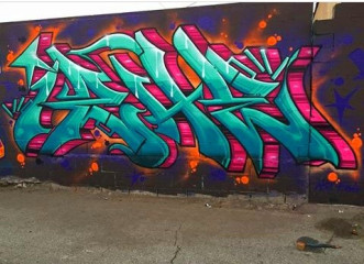Izhe / Los Angeles / Walls