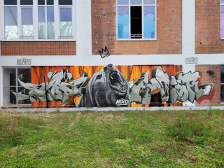 Sade / Stuttgart / Walls