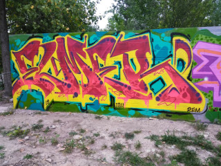 Elmer / Walls
