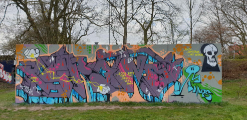 Grim / Utrecht / Walls