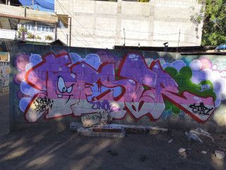 San Pedro La Laguna / Walls