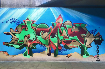 Heny / Antwerp / Walls