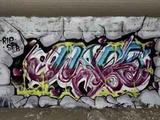 Jaes / Los Angeles / Walls