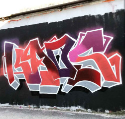 Kaos / İstanbul / Walls