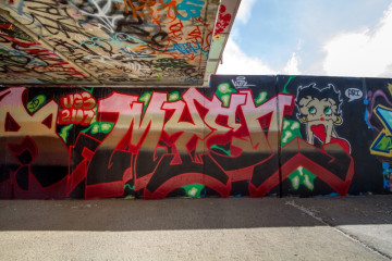 Myan / San Francisco / Walls