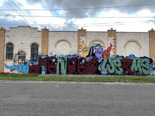 Nekoes / San Diego / Walls