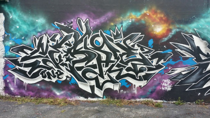 Nesh / Tampa / Walls