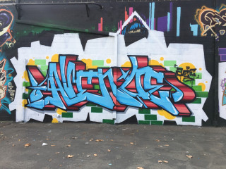 avenue / San Diego / Walls