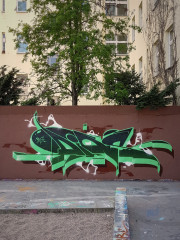 Aids / Berlin / Walls