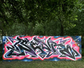 SEDR84 / Łódź / Walls