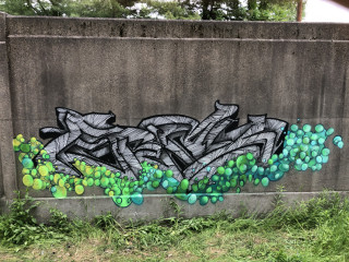 Erax / Boston / Walls