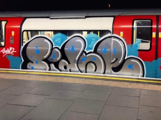Sidne / London, GB / Trains