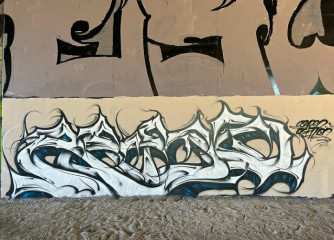 Resd / Los Angeles / Walls
