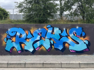 Reks / Walls