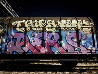 Reks / Trains