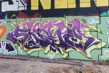 Skape / Miami / Walls