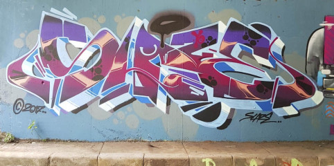 Slaze / Jakarta / Walls