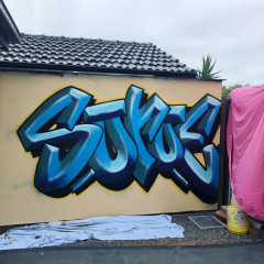 Soroe / Sydney / Walls