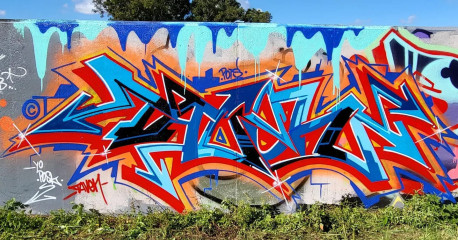Taven210 / Sydney / Walls